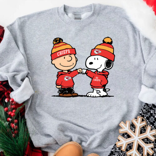 Snoopy And Charlie Football Chiefs Sweatshirt